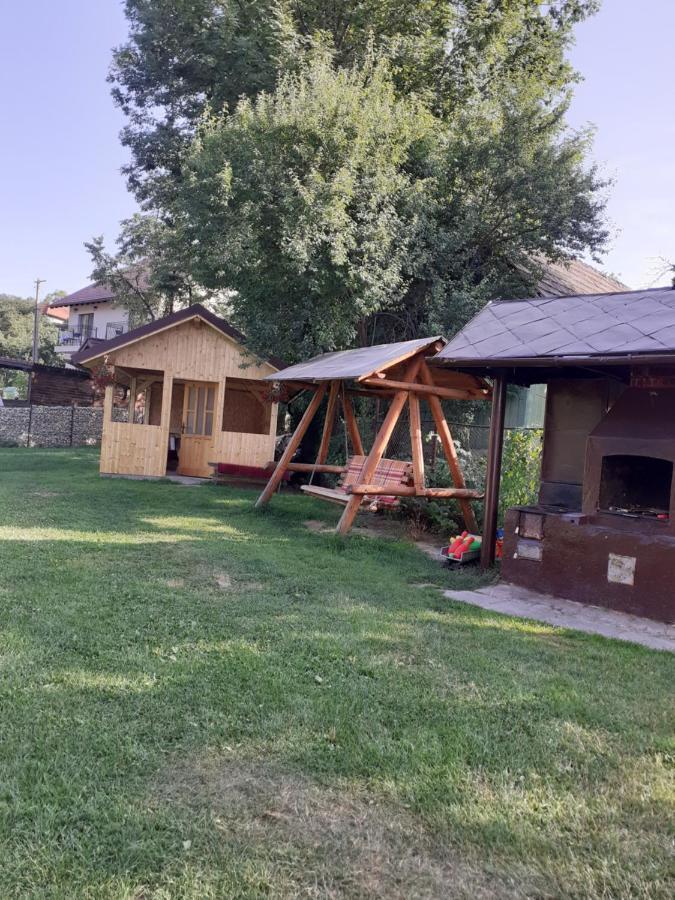 브란 Casa Mosoiu 아파트 외부 사진